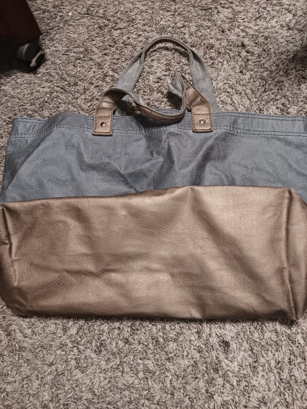 Bath & Body Works metallic gray and gold heavy duty coated canvas tote bag - Picture 3 of 13
